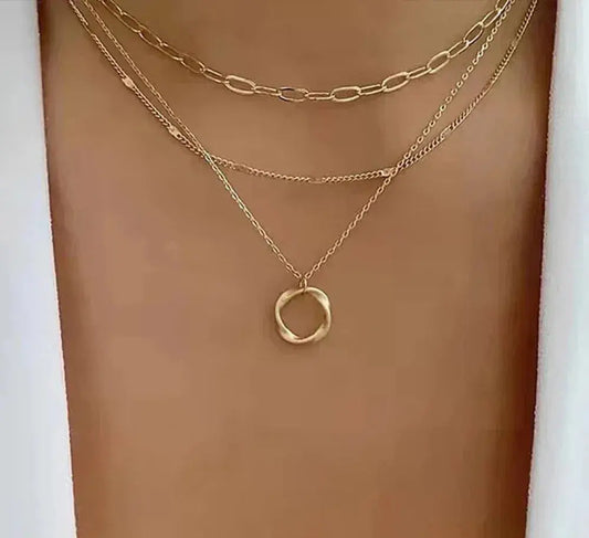 Klassieke gelaagde gouden ketting met hanger