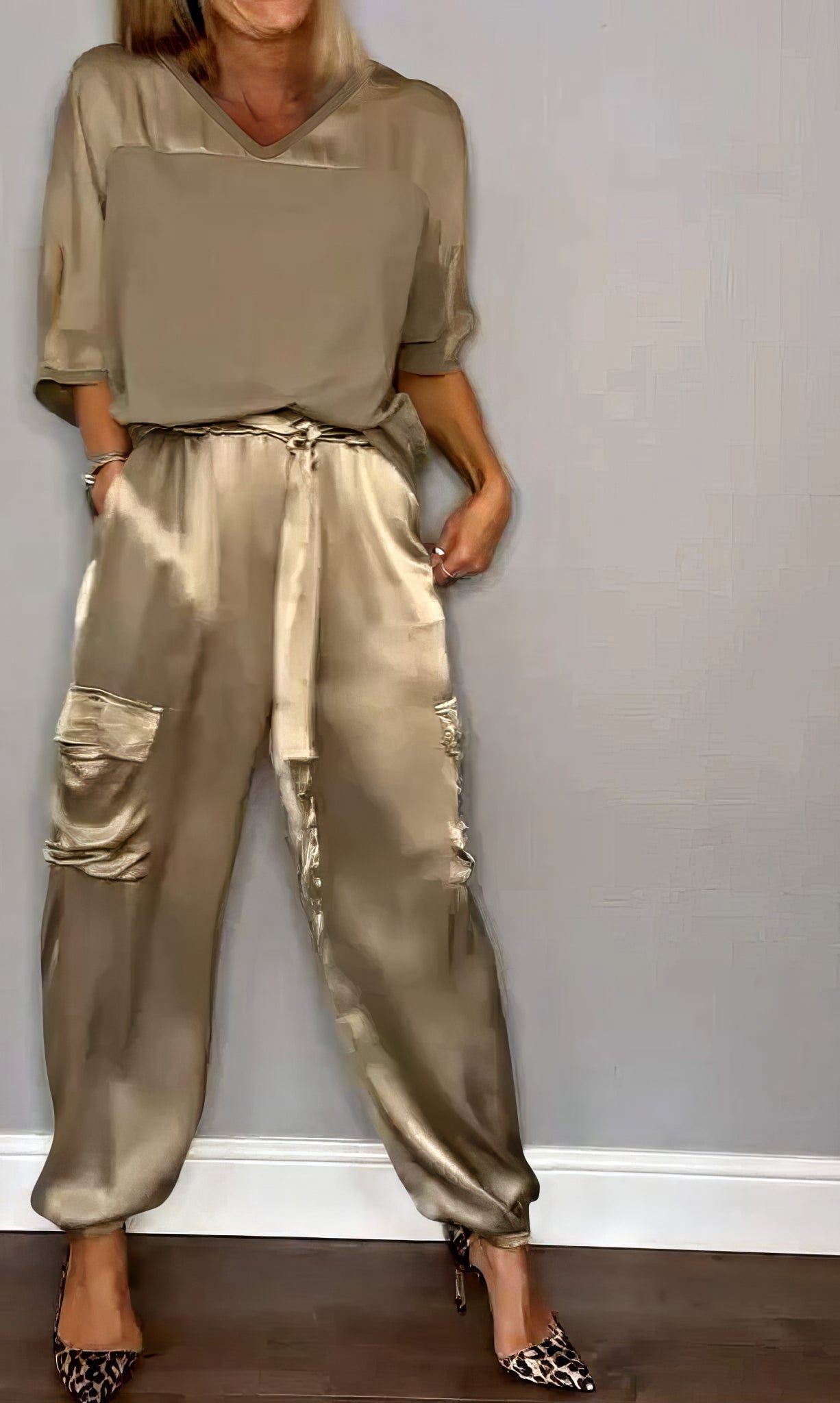 AMELIA | Compleet Twee Stukken Blouse en Cargo Broek Chic